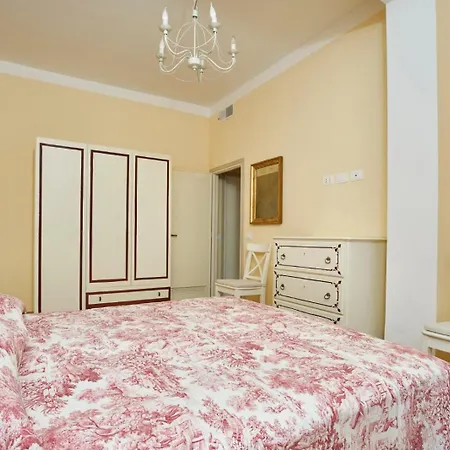 Hills Apartman Marciana