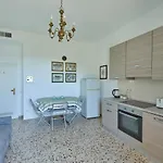 Hills Apartamento *