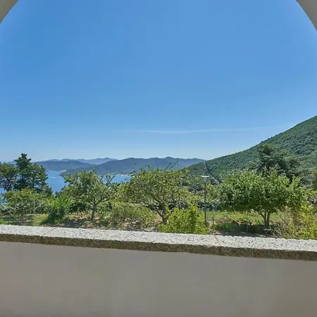 Lägenhet Hills